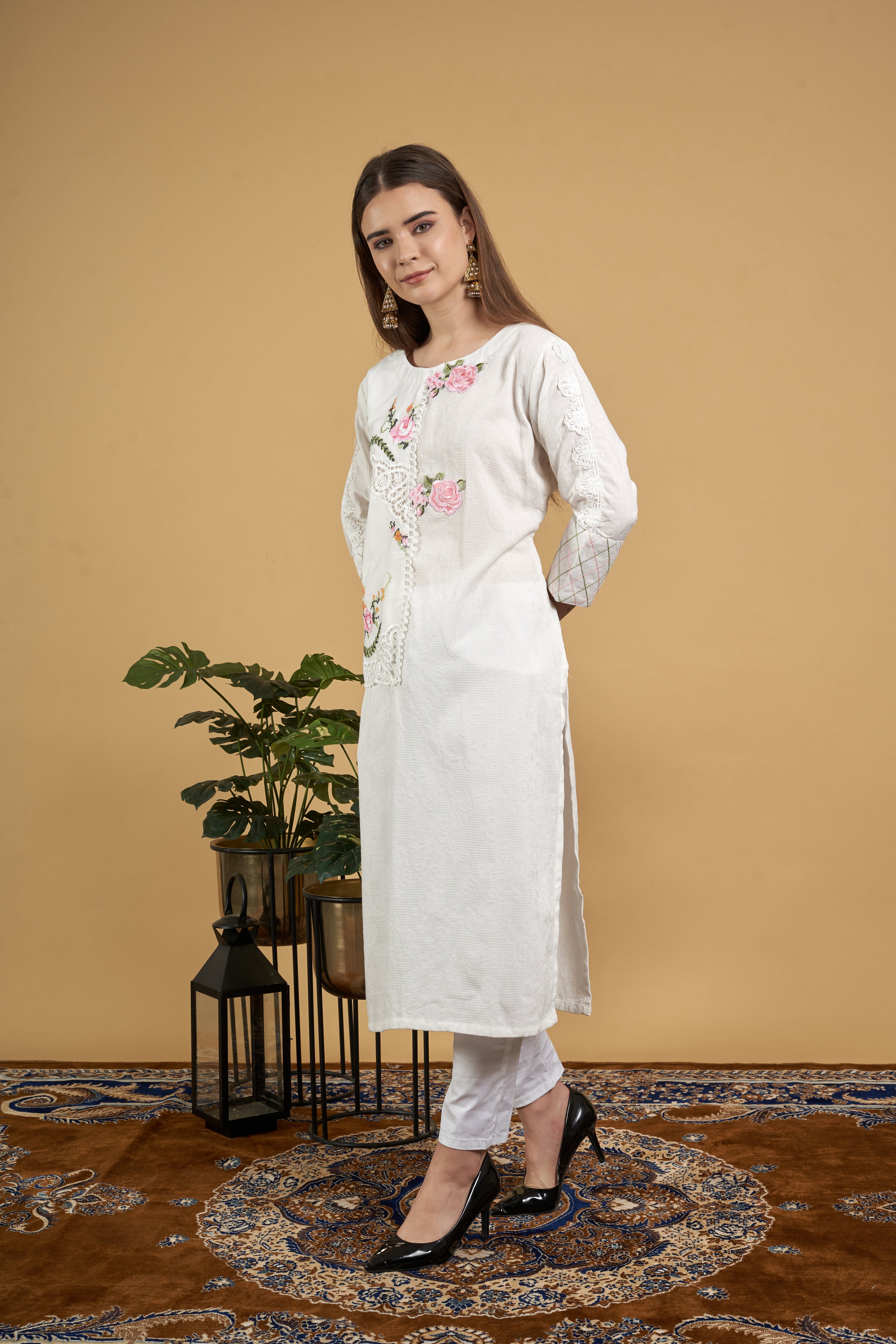 Embroidered Kurta Set