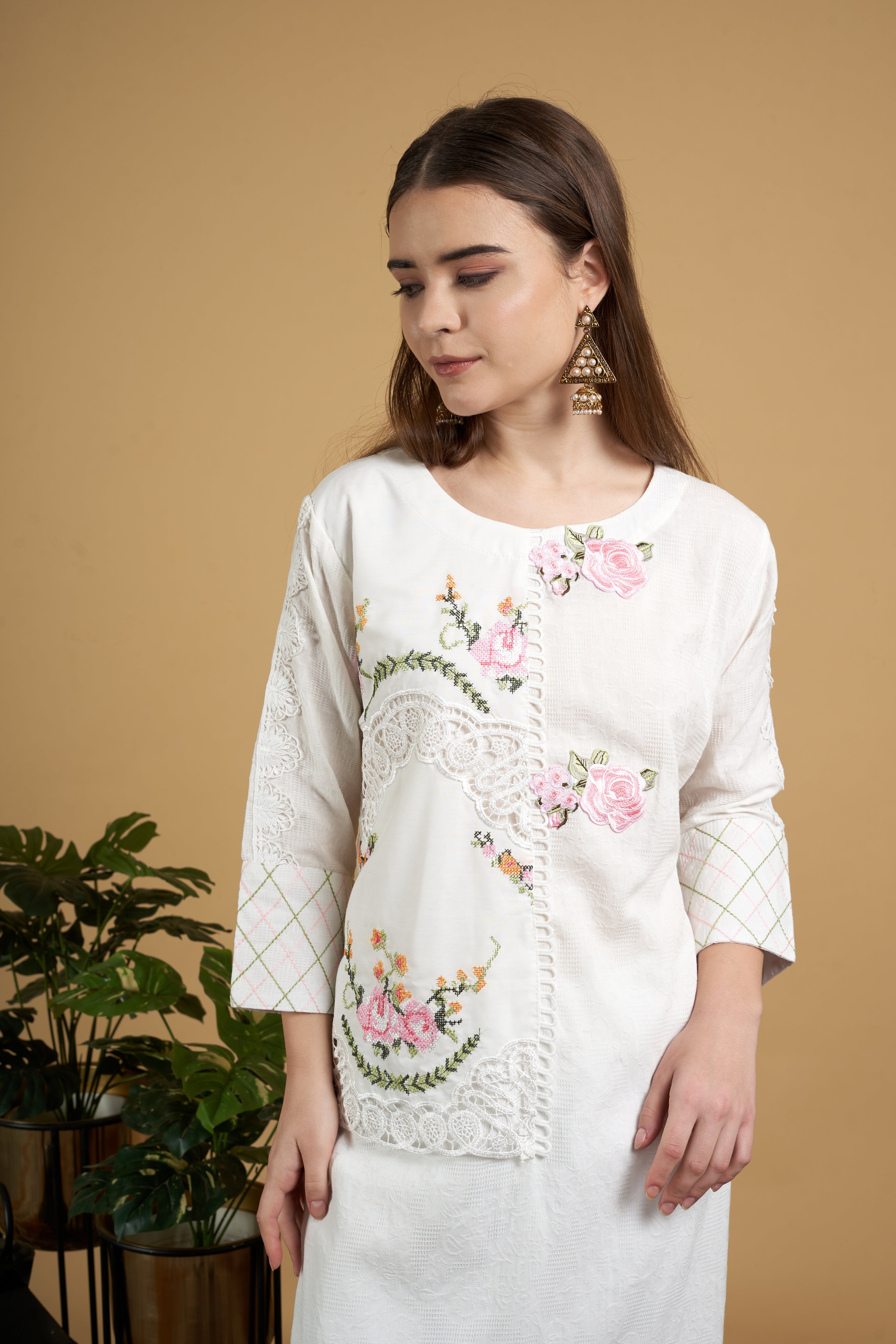 Embroidered Kurta Set